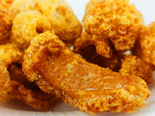 Load image into Gallery viewer, Mang Pedro&#39;s &quot;Old Fashioned Style&quot; Chicharon Pork Rinds 5oz.
